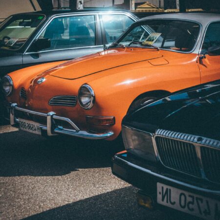 Vintage & Classic Cars