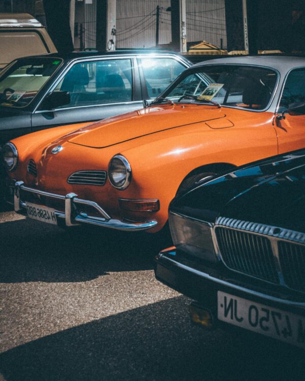 Vintage & Classic Cars